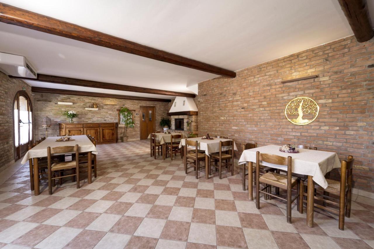 La Tenuta Va Oltre Bovolenta ภายนอก รูปภาพ
